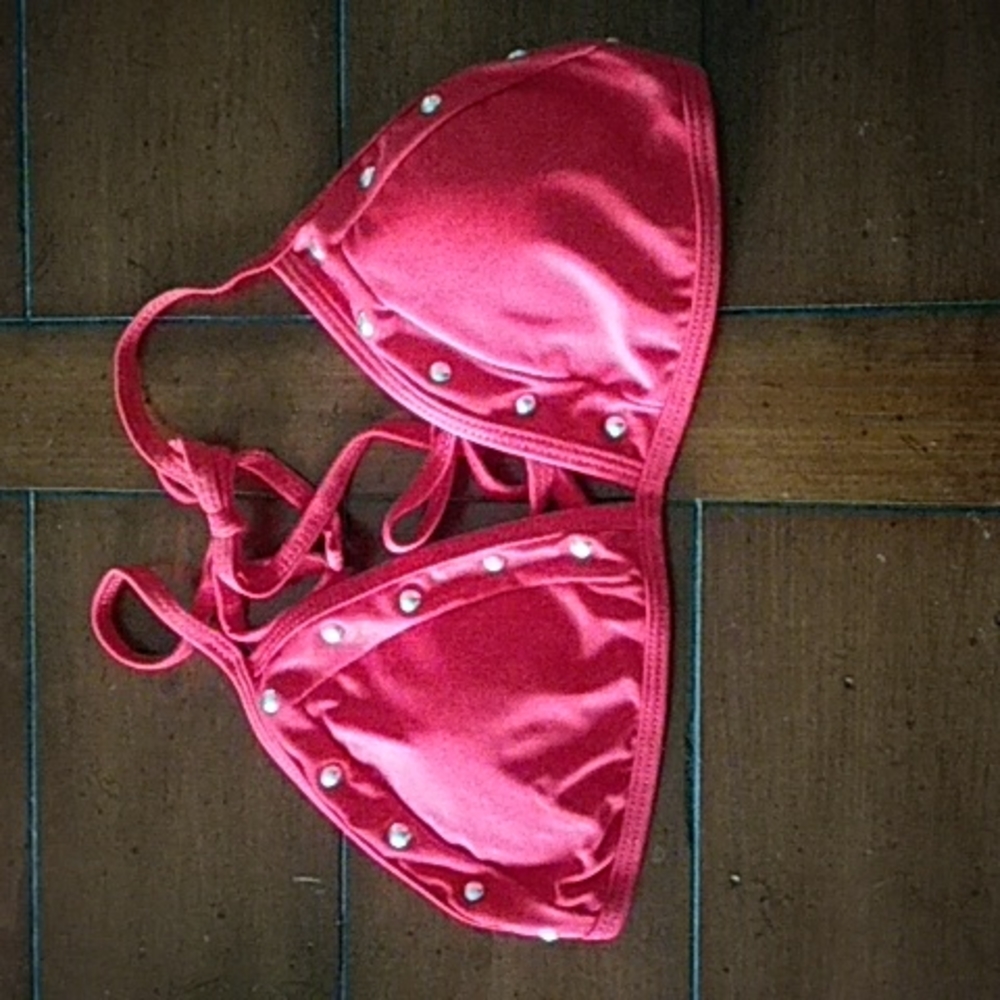🌞☀️Red Bikini Set🌞☀️ - Picture 2 of 5